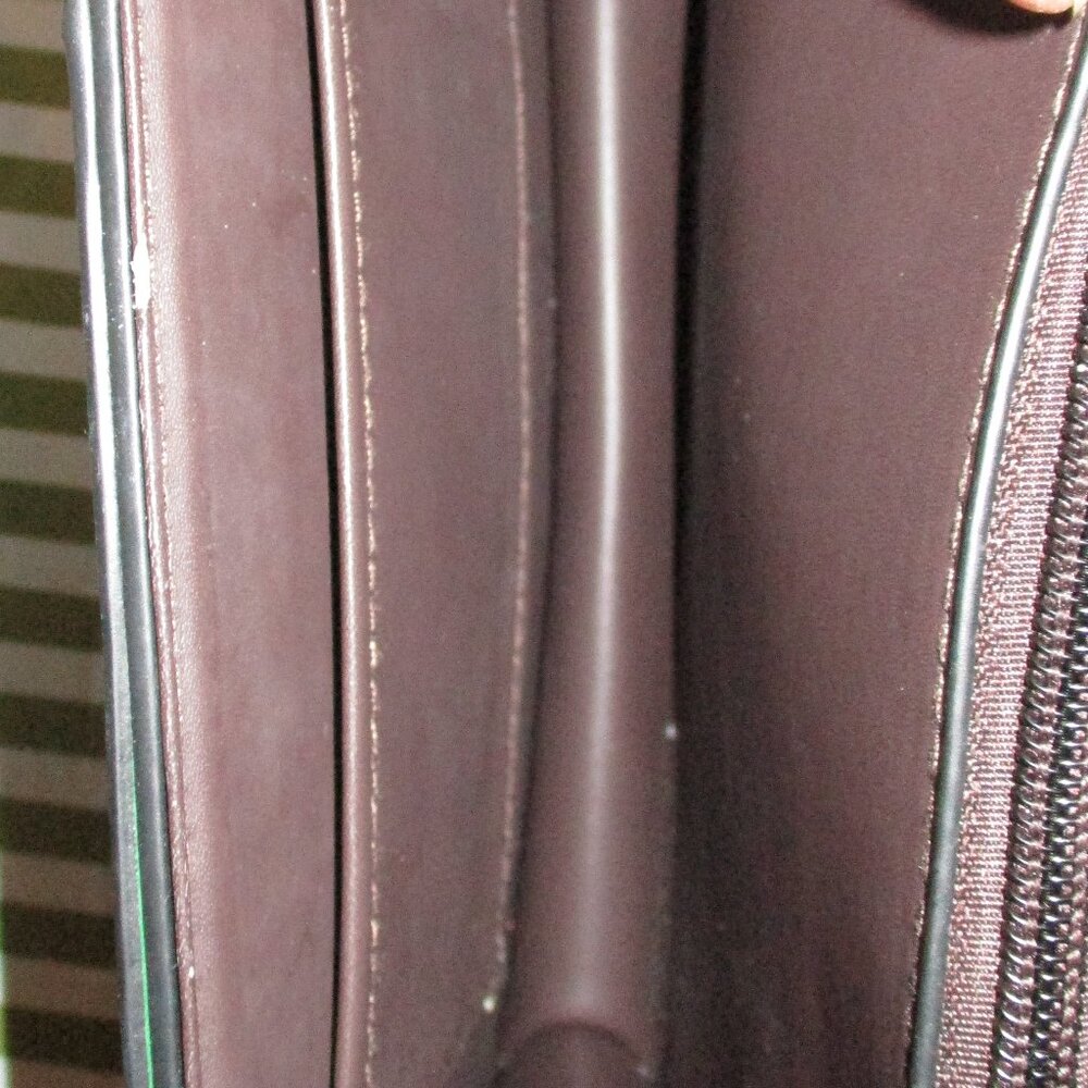 Blind for Love Flapped Satchel - Picture 9 of 14